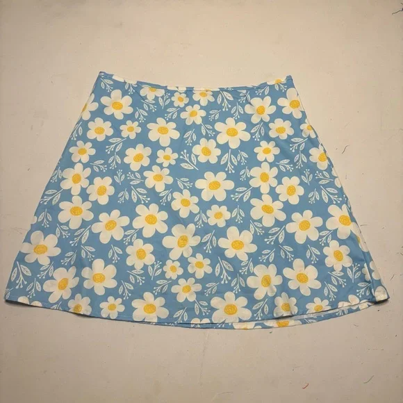 Women’s Floral Skirt Size Small - Picture 2 of 7